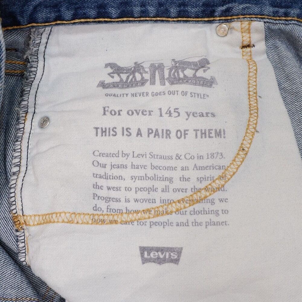 Levis 550 Jeans Mens Size 52x30 Measures 49x28 Blue Straight Leg Cotton Denim - Picture 10 of 13